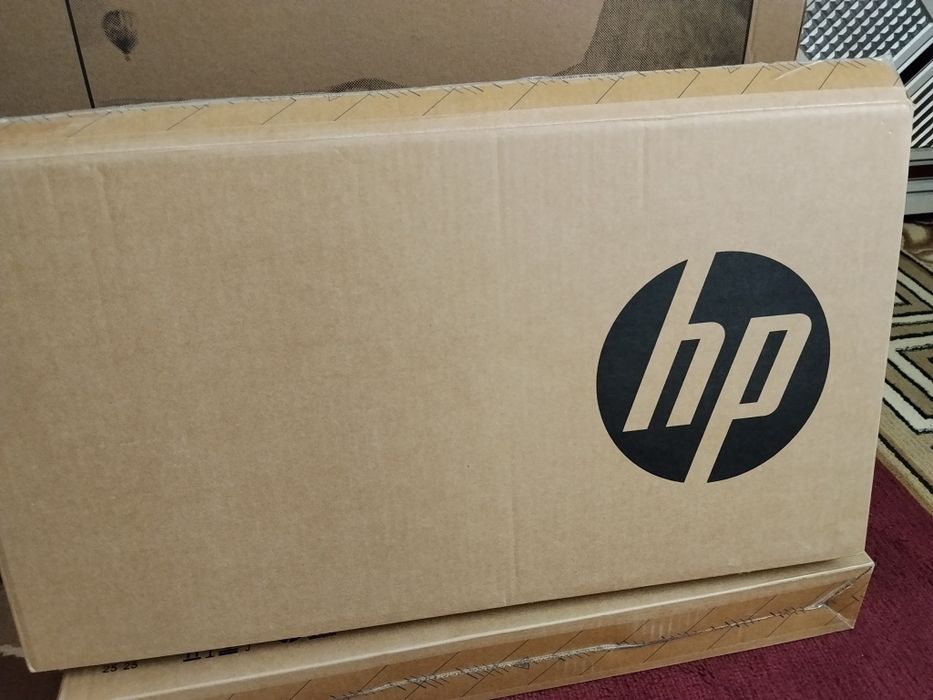 HP kompyuter yangi karobka