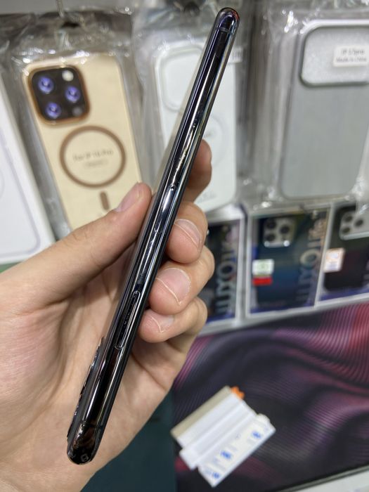 iPhone 11 Pro Max 64Gb ideal