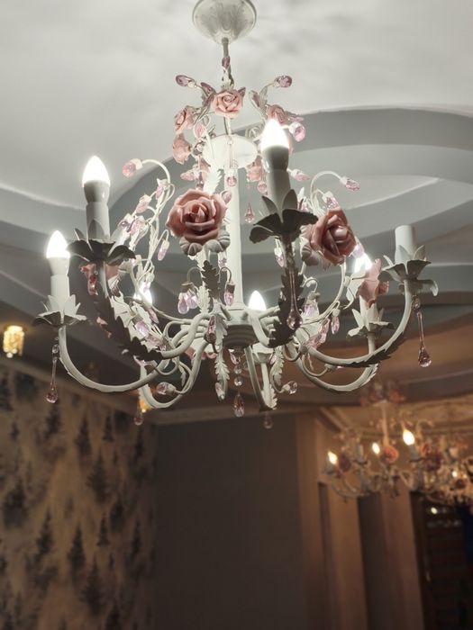 Люстра дизайнерская потолочнаЯ