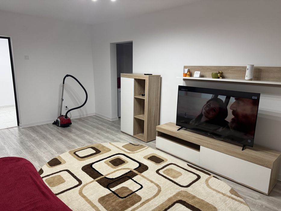 Vand apartament cu 2 camere 55mp