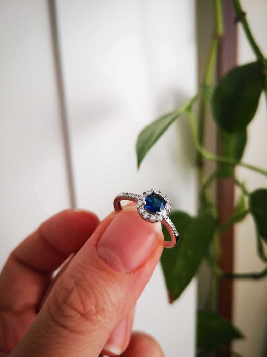 Комплект обеци и пръстен