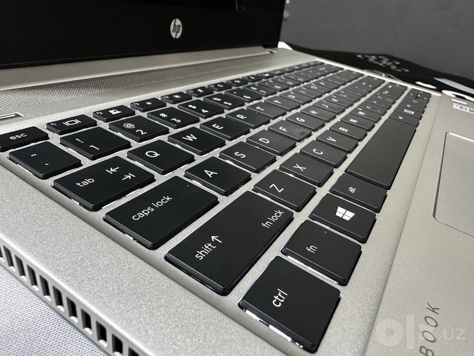 Мощный офисный ноутбук HP Probook i7-10510U 8/500
