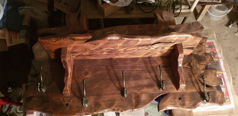 Вешалка ручной работы