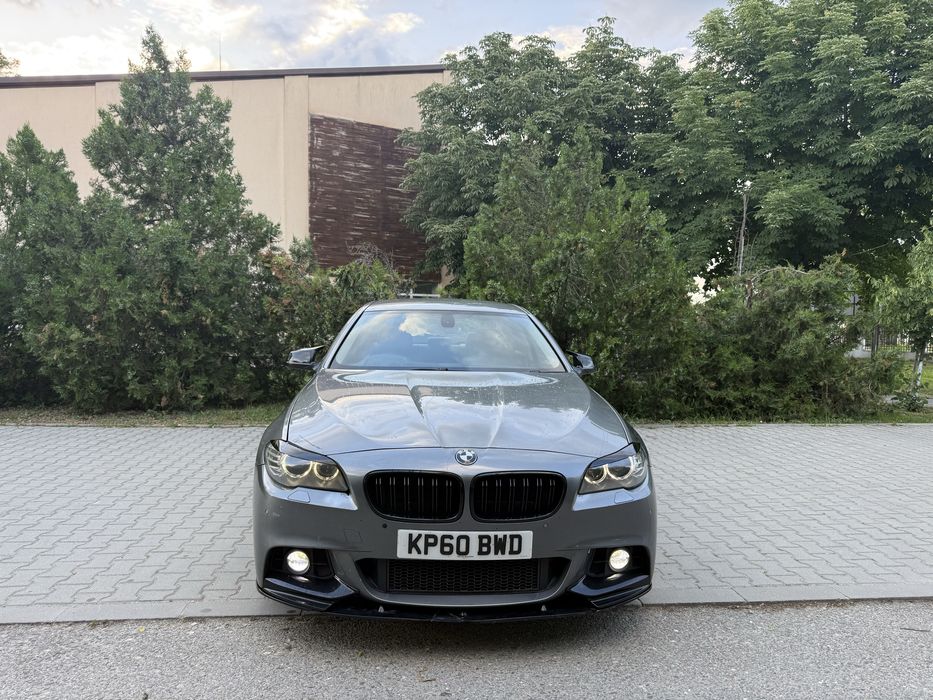 BMW 520d automat pachet M navi mare cutie cobra