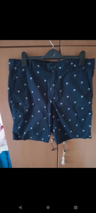 Bermude Indicode jeans ,H&M,tricouri Zara si Jack&Jones marimea L,noi