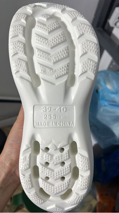 Кроксы белые 39-40 р