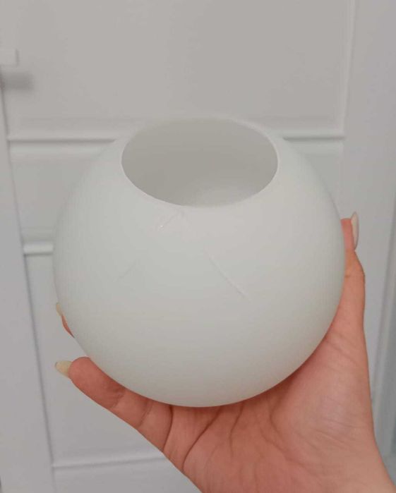 Люстра в хорошем состоянии