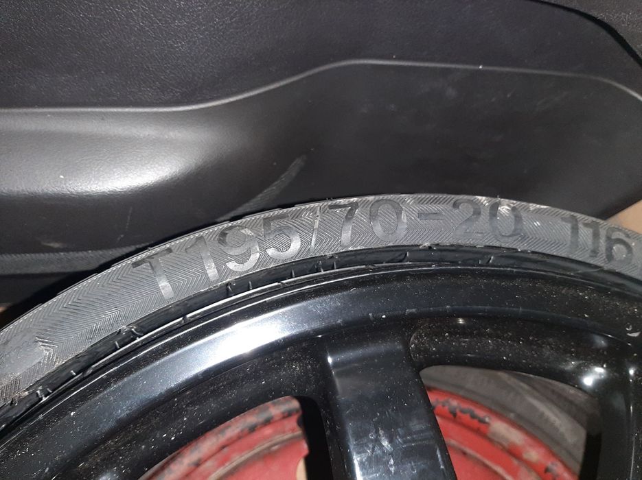 Резервна гума патерица 20цола за Audi SQ7, E-TRON, Q8 и др.