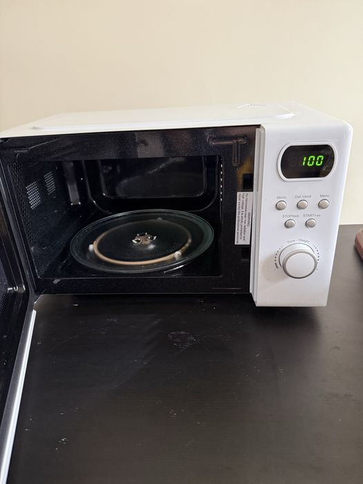 Микровълнова фурна Daewoo