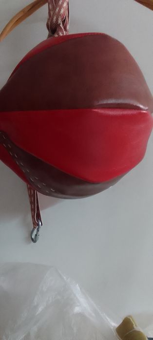 Продам грушу за 5000тенге