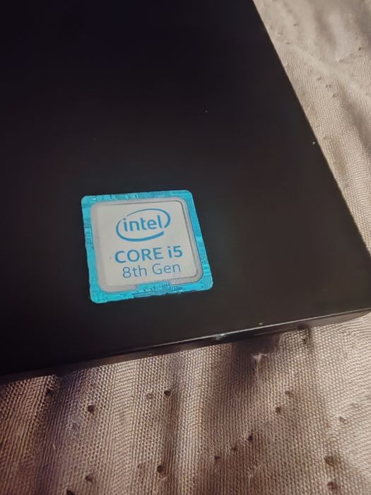 Laptop Dell i5 8th
