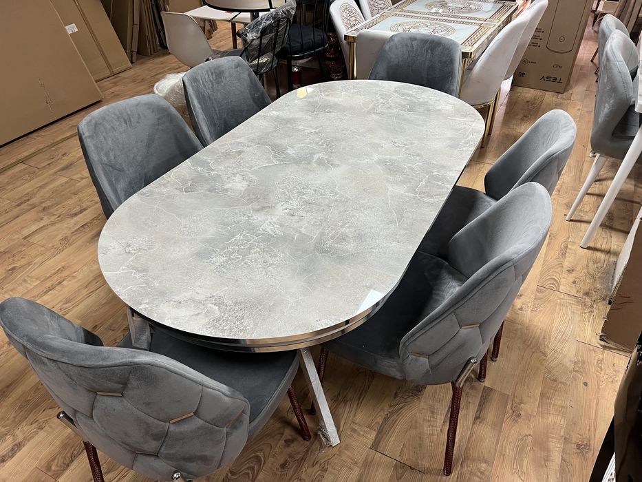 Трапезна маса и столове Нови модели