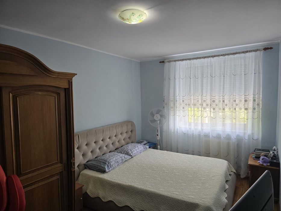 Apartament 4 camere Calea Romanului (Strada Nufarului)