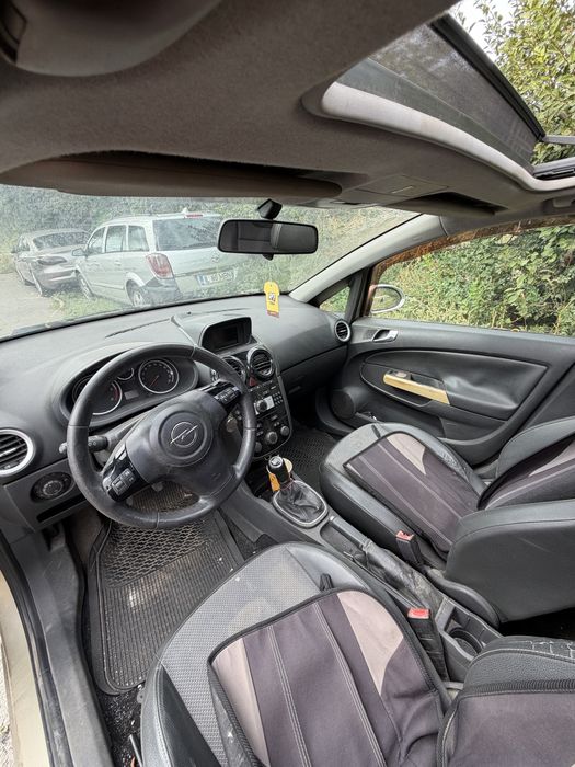 Opel corsa 1.3 multijet