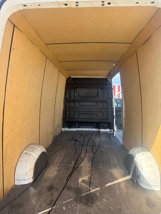 VW Crafter 2018 2.0 TDI 140 CP – 128.779 km – XXL Lungime totală: 6.836 mm – Plus TVA