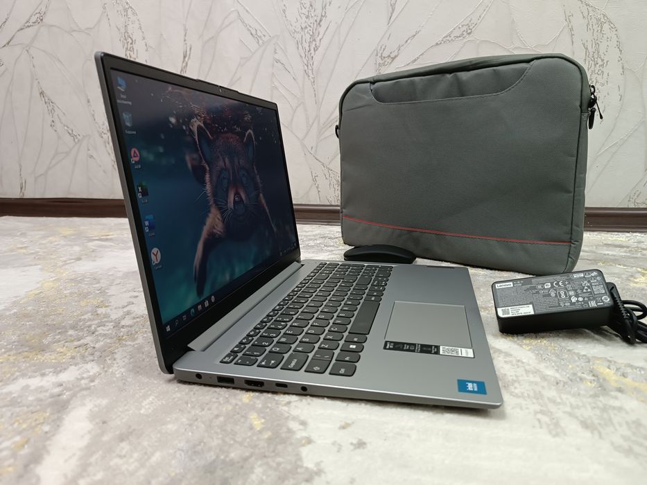 Notebook LENOVO 2024 Win 10 Pro Современный.
