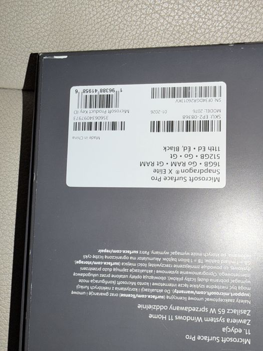 Tableta Microsoft Surface Pro 11, Snapdragon X, 16GB LPDDR5x, 512GB flash, Bluetooth Wi-Fi Windows 11 Home  Black