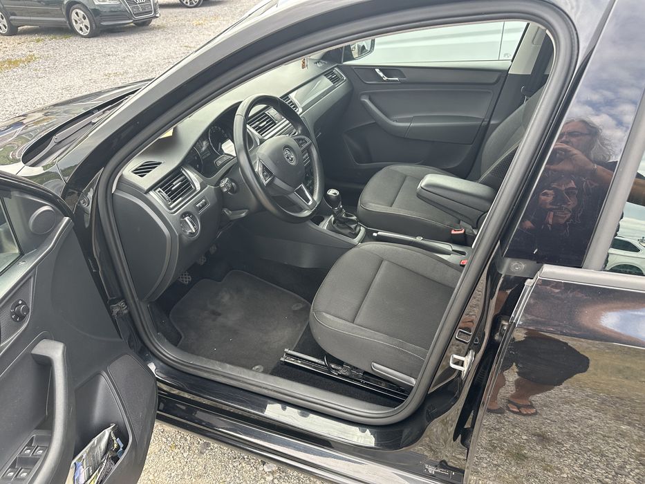 Skoda Rapid de vânzare