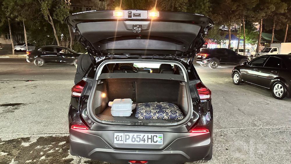 Tracker 2 LTZ 2023  sotiladi