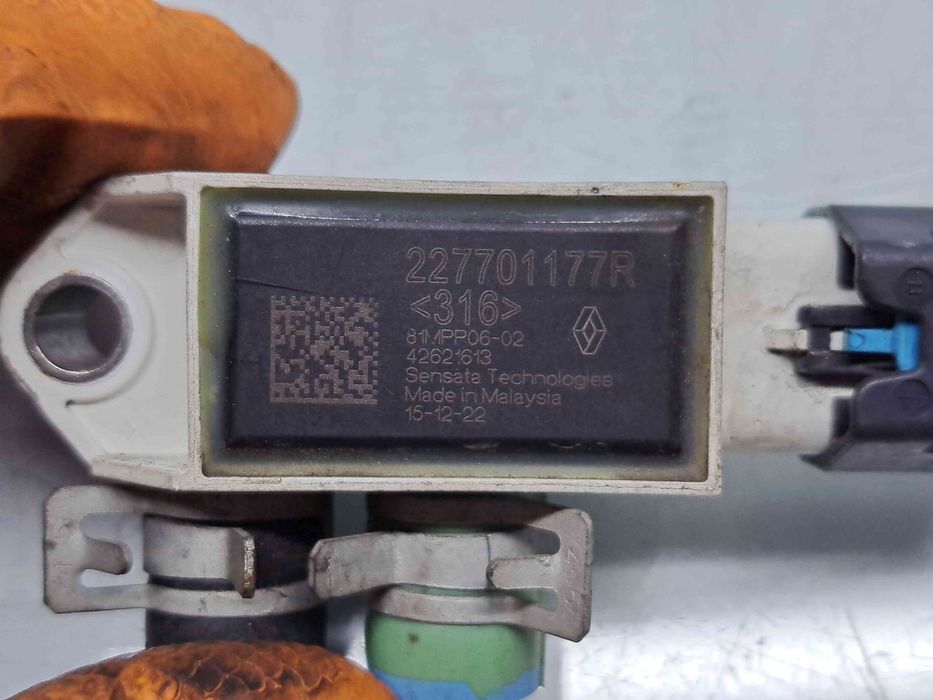 Senzor presiune Dacia Sandero 2 [Fabr 2012-prezent] 227701177R