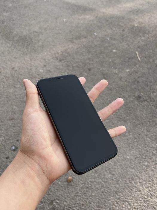 iPhone 11 В хорошем состоянии