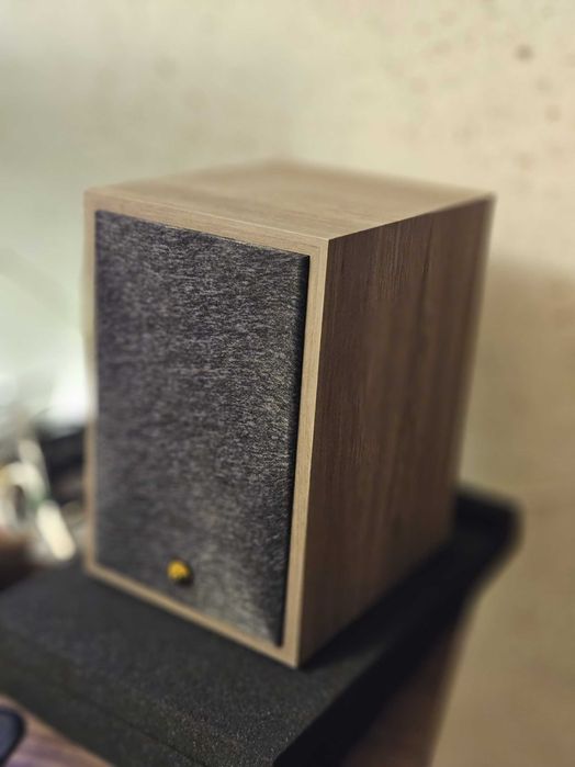 Swans Oasis 140, пасивни тонколони