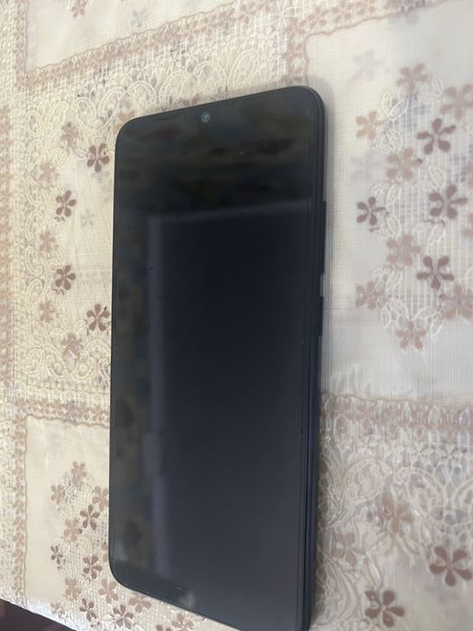 Продам смартфон redmi 1+