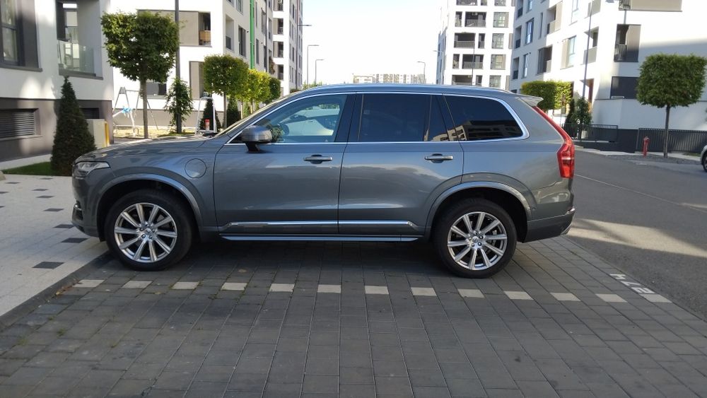Vând Volvo xc90 anul 2016