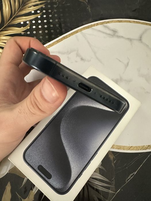 Продается Айфон 15 про