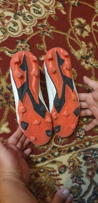 Бутсы adidas predator