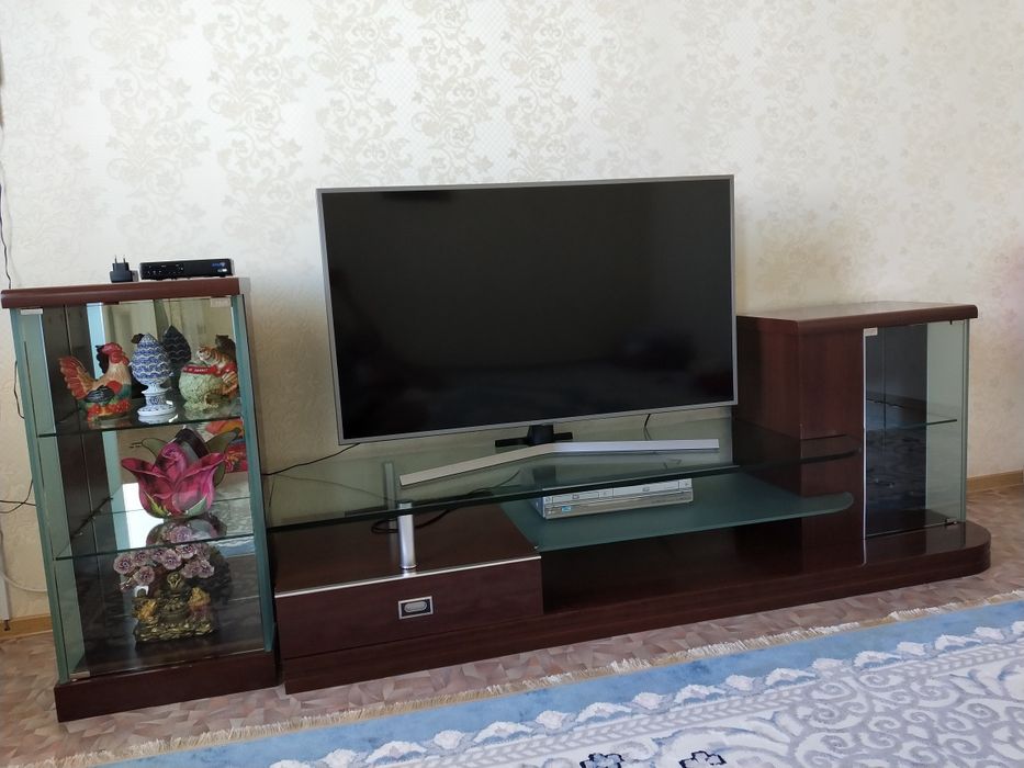 Подставка для телевизора Стенка в гостиную