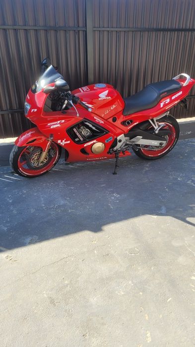 Honda cbr 600 f3