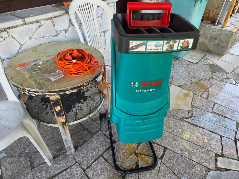 Клонотрошачка Bosch AXT Rapid 2000 + Градински кабел 20 метра