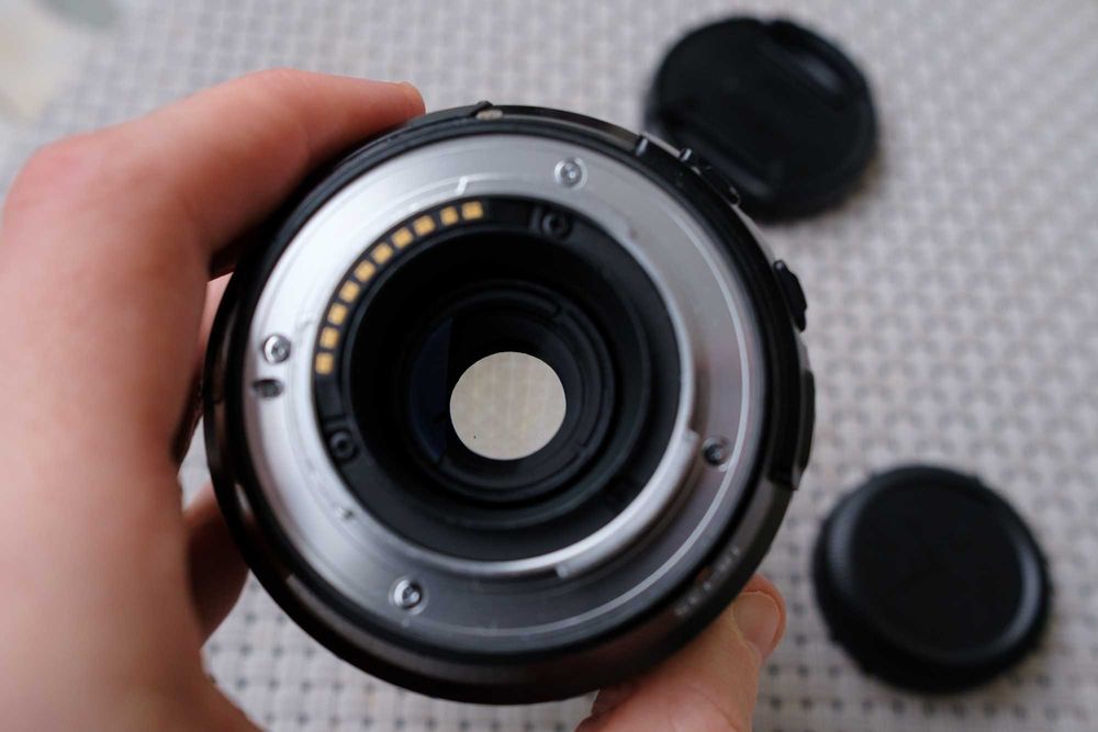 Продавам обектив Fujifilm XF 18-135mm 1:3,5-5,6 OIS - Fujinon