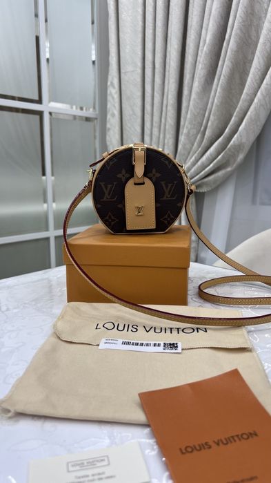 Сумка Louis Vuitton Mini Boite Chapeau