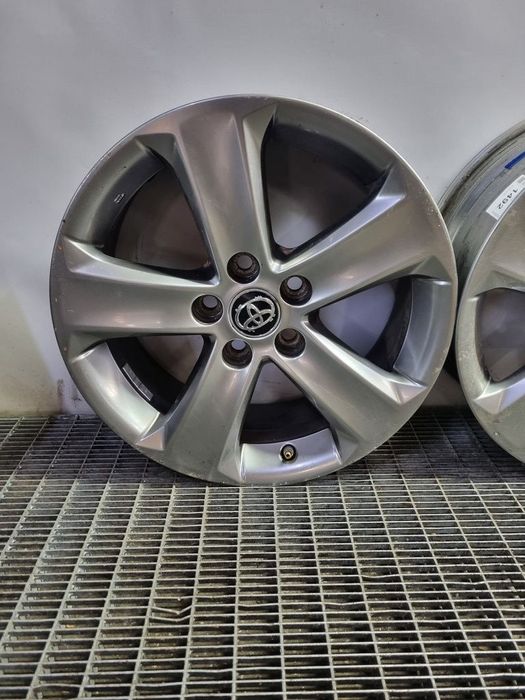 Jante aliaj Toyota Rav 4 IV 2012 - 2015 (1492) R17 ET39 5*114.3