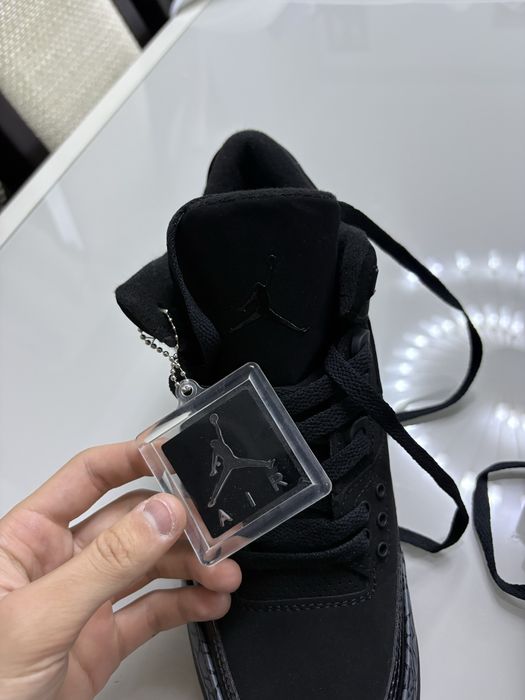 Adidasi Jordan 3 black cat marimea 43
