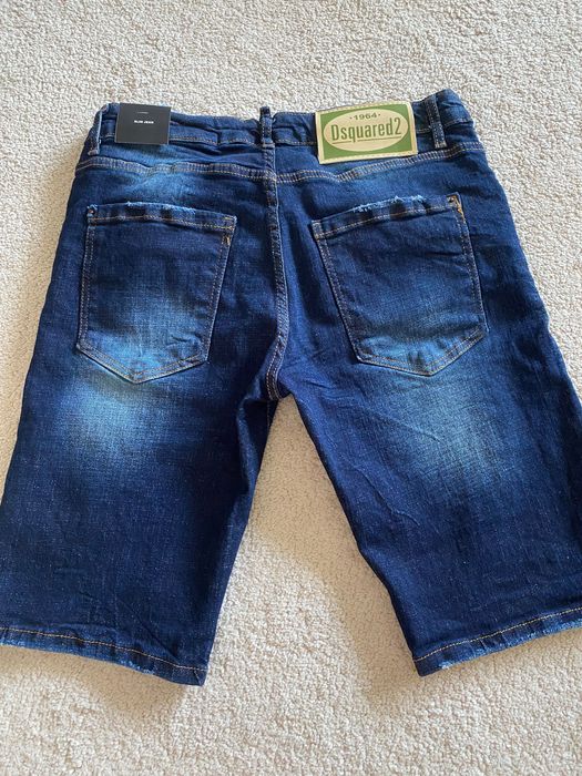 blugi scurti barbati, marimea 44, Dsquared 2