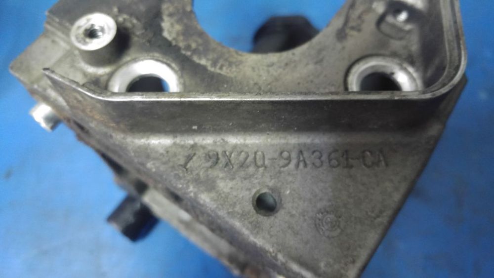 suport pompa 3.0 hdi 241 cp dt20c citroen c5 peugeot 407 9x2q-9a361-ca