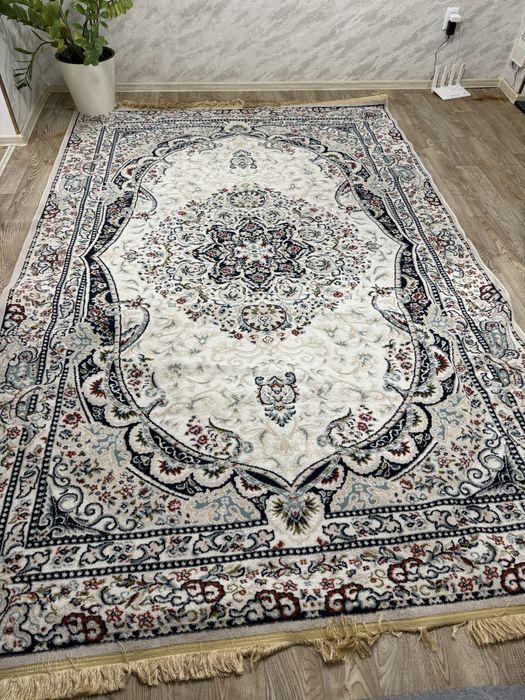 Продам ковры 3*2