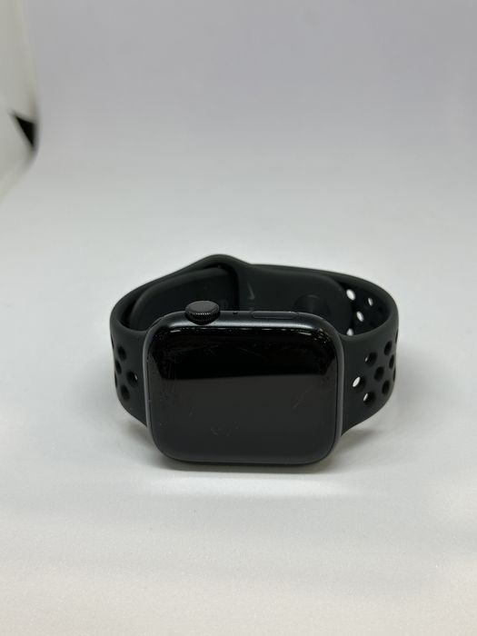Apple Watch Nike 7 45mm
