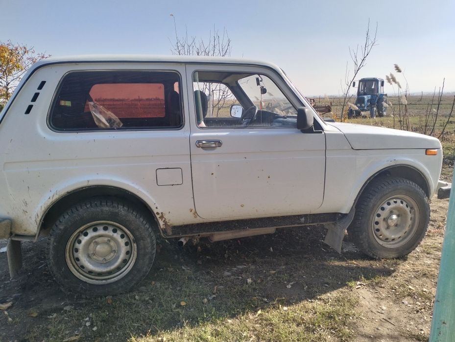 Lada Niva 2012 года