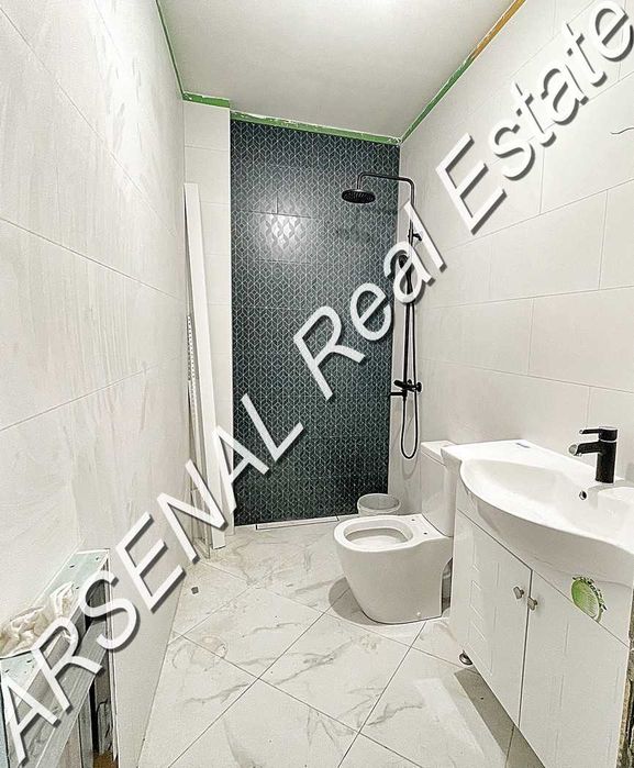 Дава се под наем Офис в София, Център - 117 кв.м за 1000 € - Снимка #4