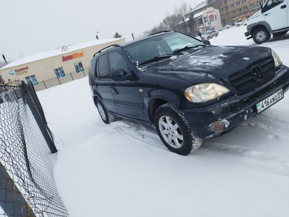 Обменяю 2 машины на 1