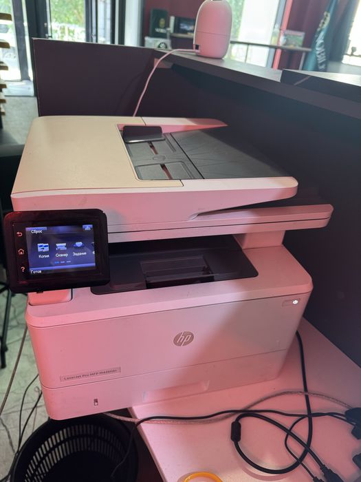 Принтер черно белый hp