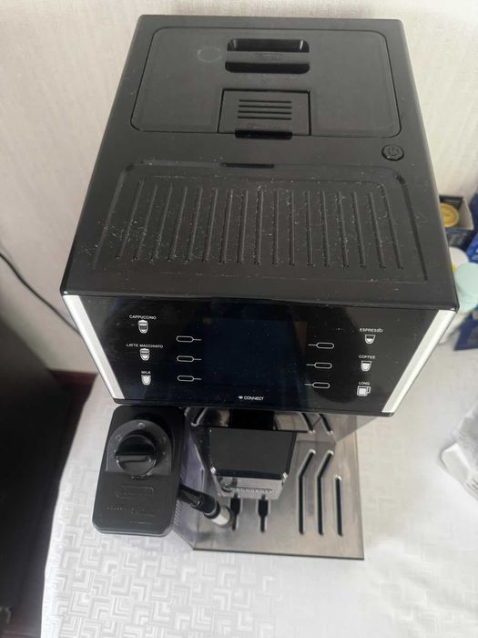 Кофемашина Delonghi ECAM 550.65.SB