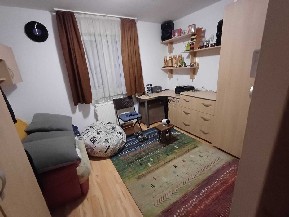 apartament de vanzare