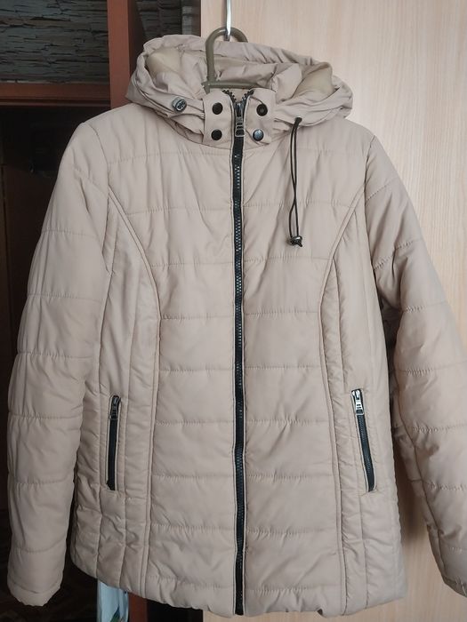 Куртка женская. .