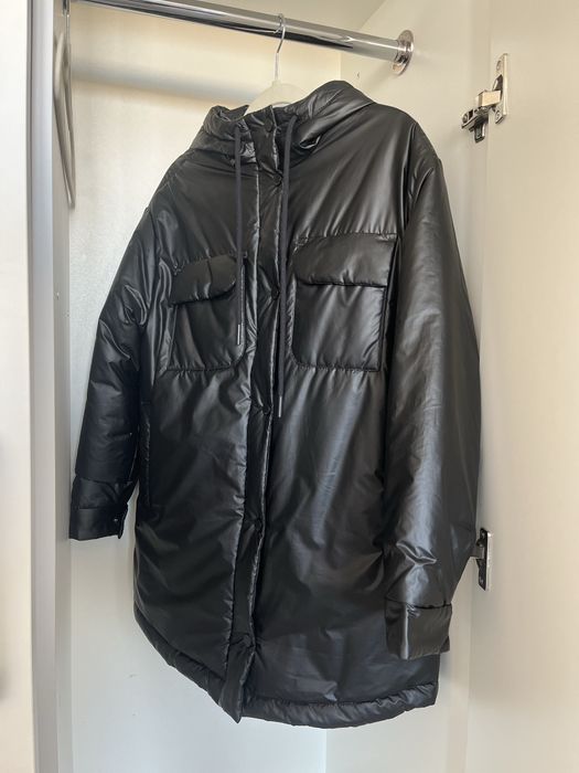 Куртка размер 140 на девочку , весна осень