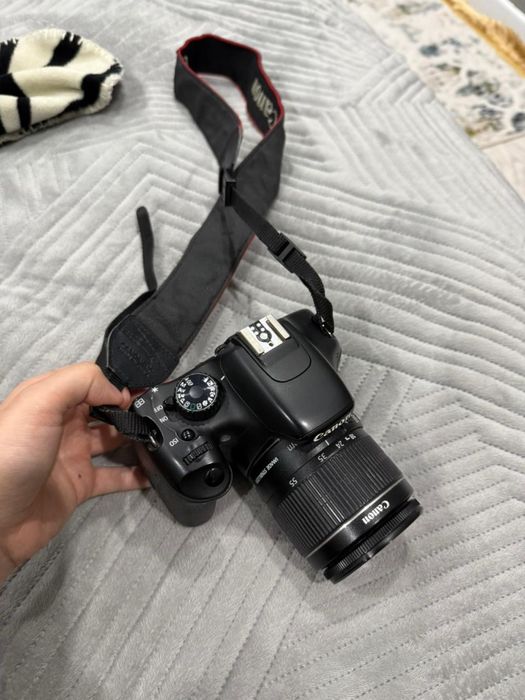 Камера Canon EOS 550D